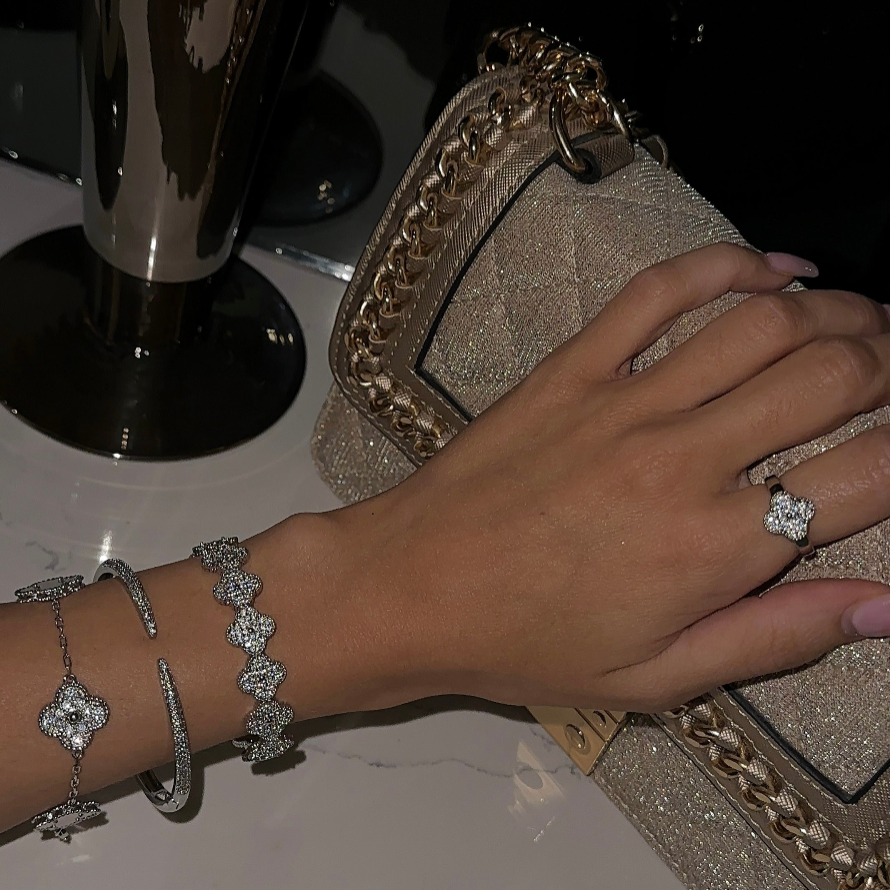 Capri Bangle