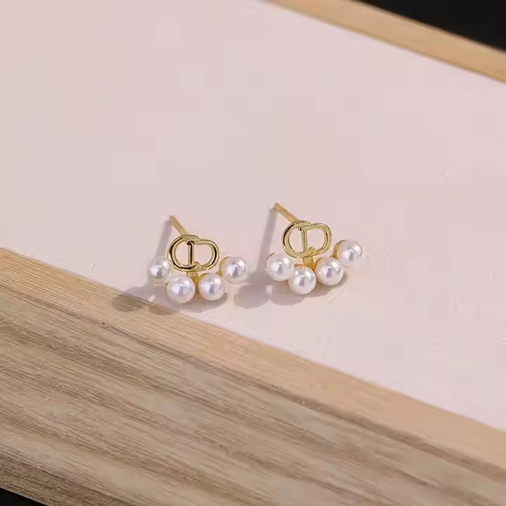 CD Pearl Earrings