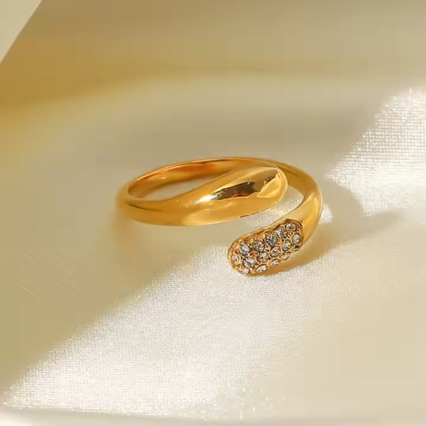Diamond Ring Gold