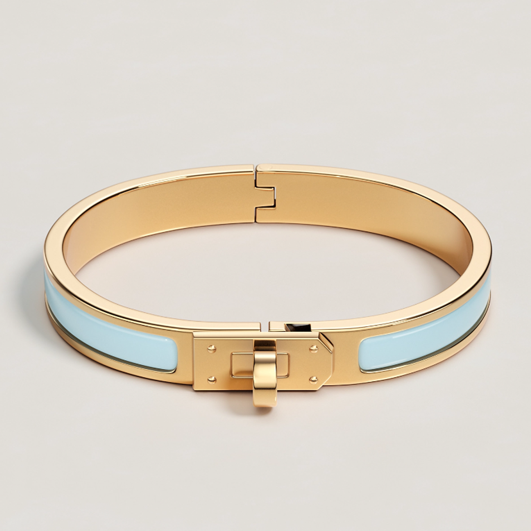 Helena Aada Bangle