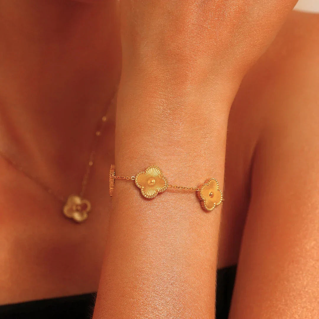 Four-leaf Clover Lucky Gold Bracelet