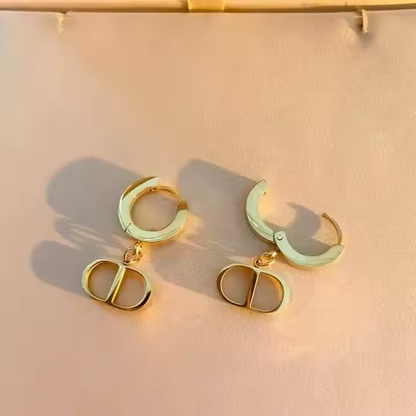 CD Earrings Gold