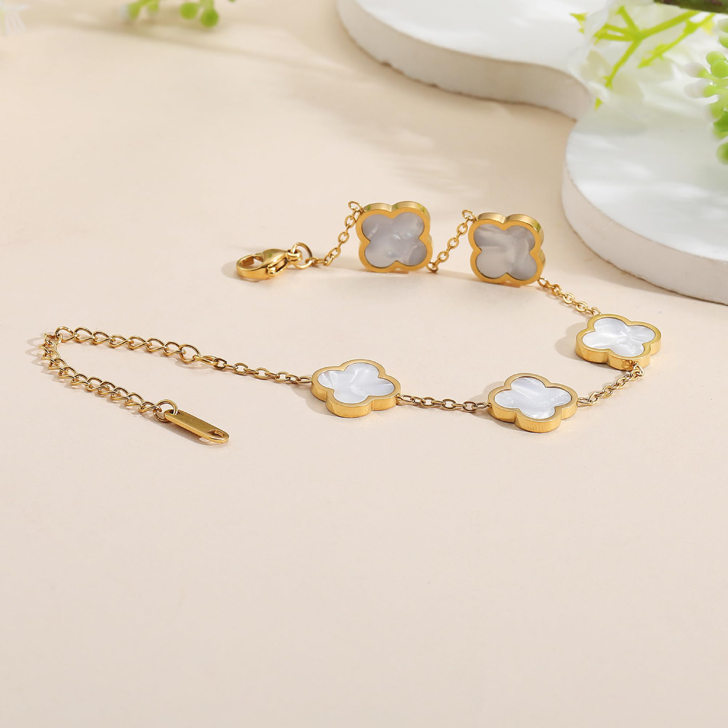 Clover Bracelet