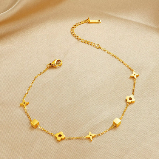 Clover Diamond Bracelet