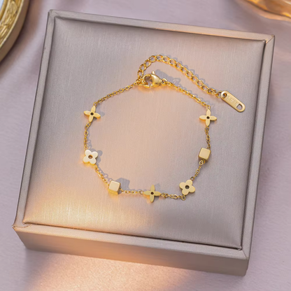 Clover Diamond Bracelet