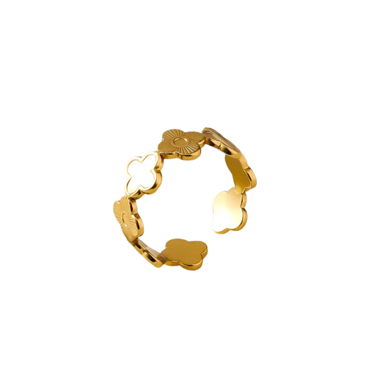 Clover Metal Ring