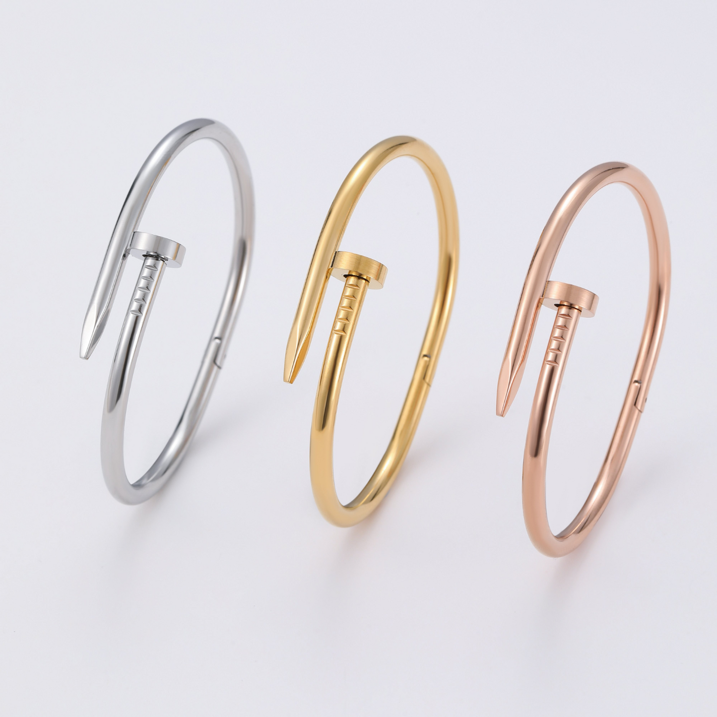 Nail Armband