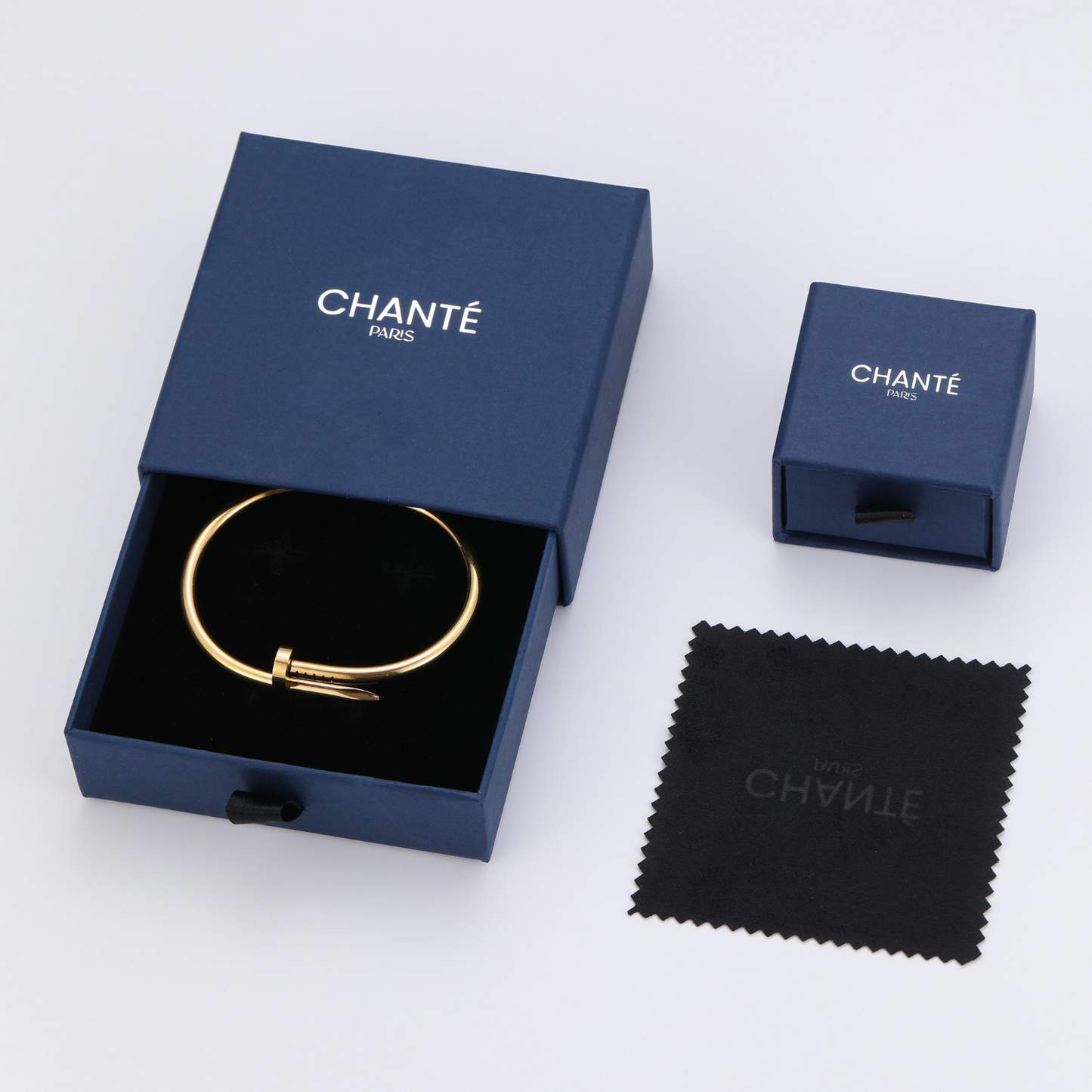 Nail Armband