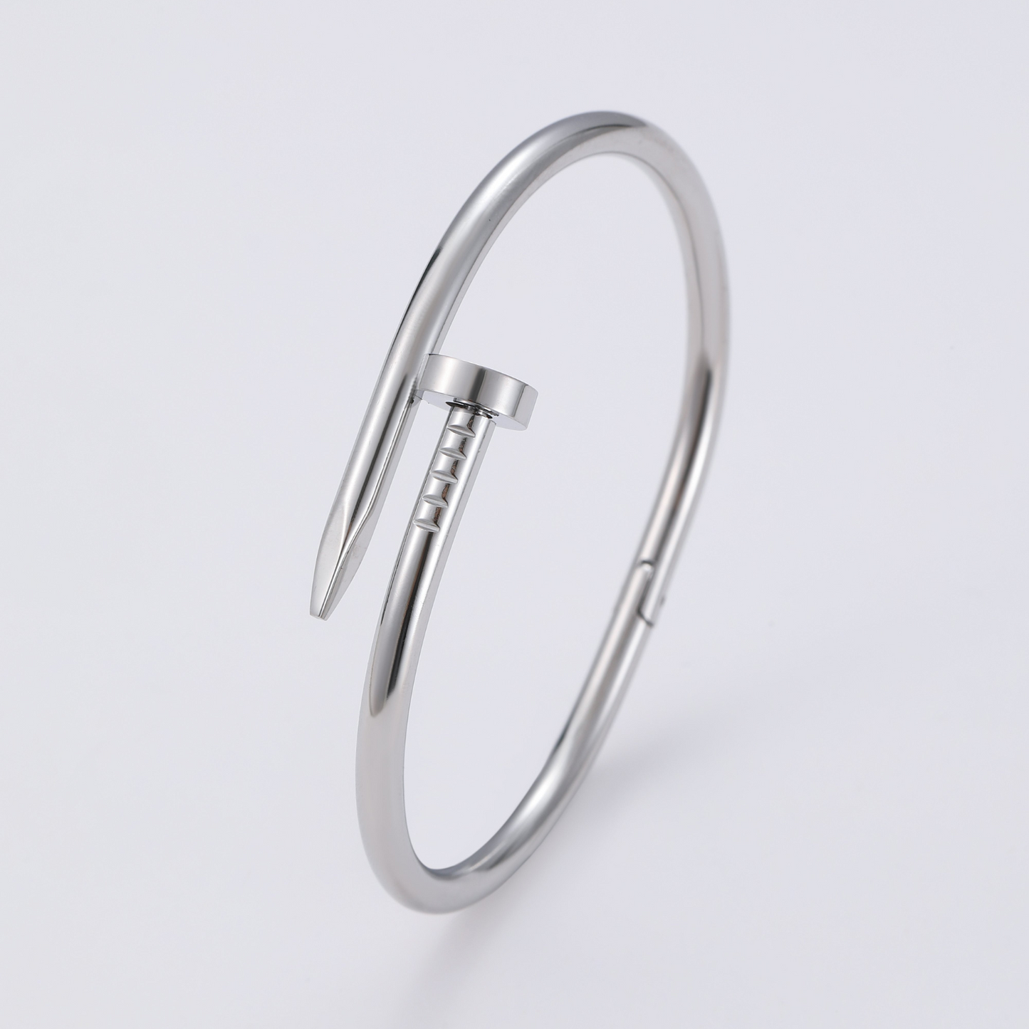 Nail Armband