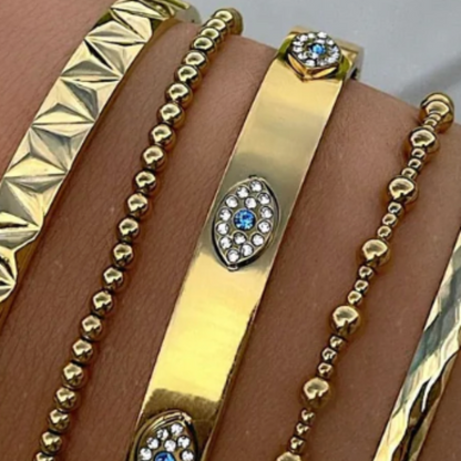Topaz Bangle - Gold